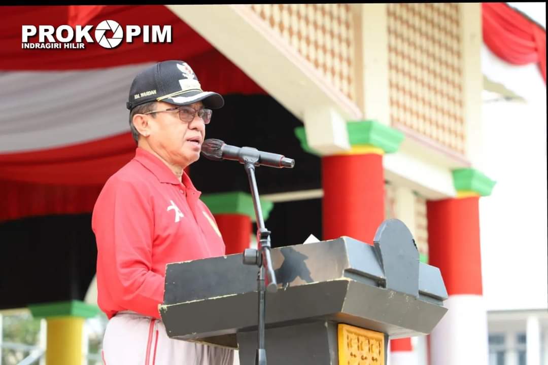 Bupati Wardan Pimpin Upacara Pencanangan Kegiatan Olahraga HUT RI di Inhil