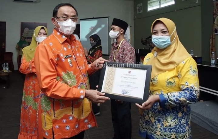 Bupati Inhil Buka Pelatihan Membatik bagi Pelajar