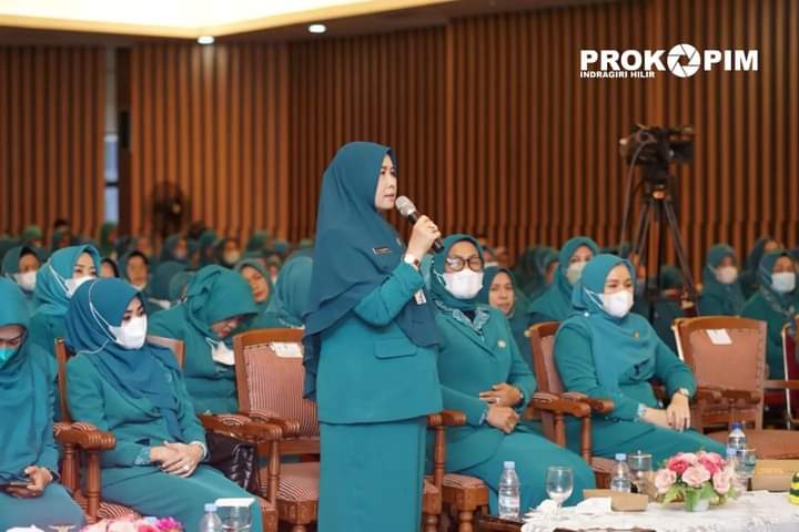 Hj. Zulaikhah Hadiri Puncak Peringatan HKG PKK dan Jambore Kader PKK Tingkat Provinsi Riau