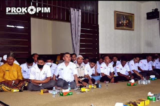 Dinsos Bersama Pendamping PKH Silaturahmi dengan Bupati Wardan