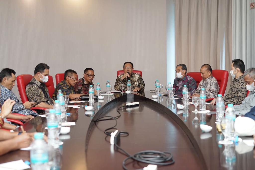 Bupati Inhil Apresiasi MOU Kemitraan Bagi Hasil Perkebunan Kelapa Sawit