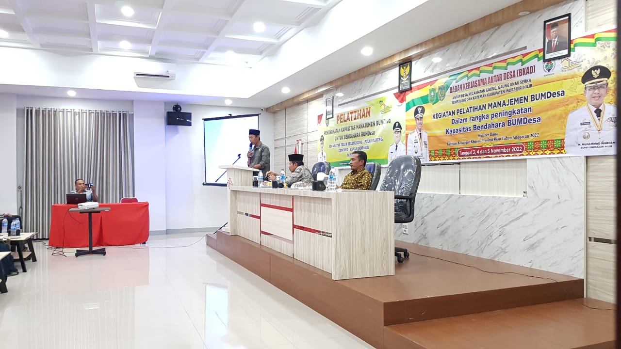 Kadis PMD Inhil Buka Pelatihan Manajemen BUMDes