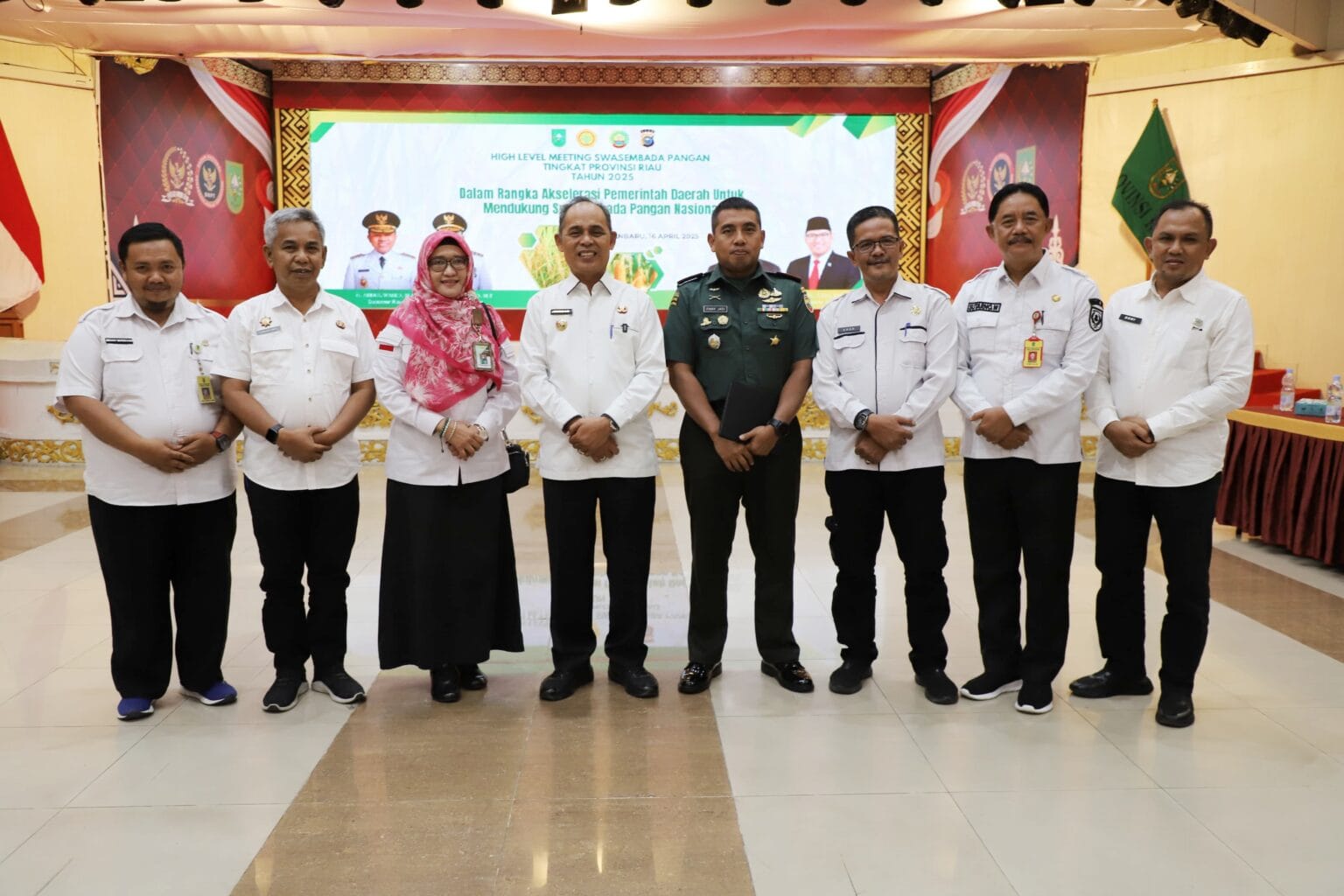 Bupati Inhil Tegaskan Komitmen Dukung Swasembada Pangan Nasional di High Level Meeting Pemprov Riau