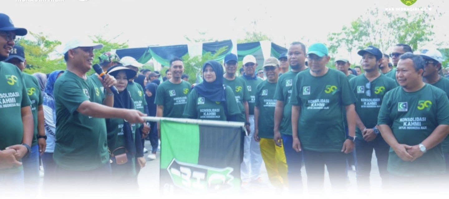 Bupati Herman Hadiri dan Lepas Gerak Jalan Sehat Milad KAHMI ke-59 di Inhil