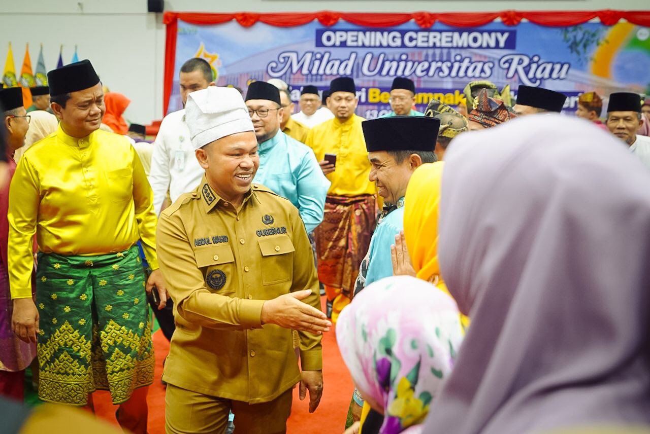 Gubernur Riau Abdul Wahid Menghadiri Milad ke-63 Universitas Riau