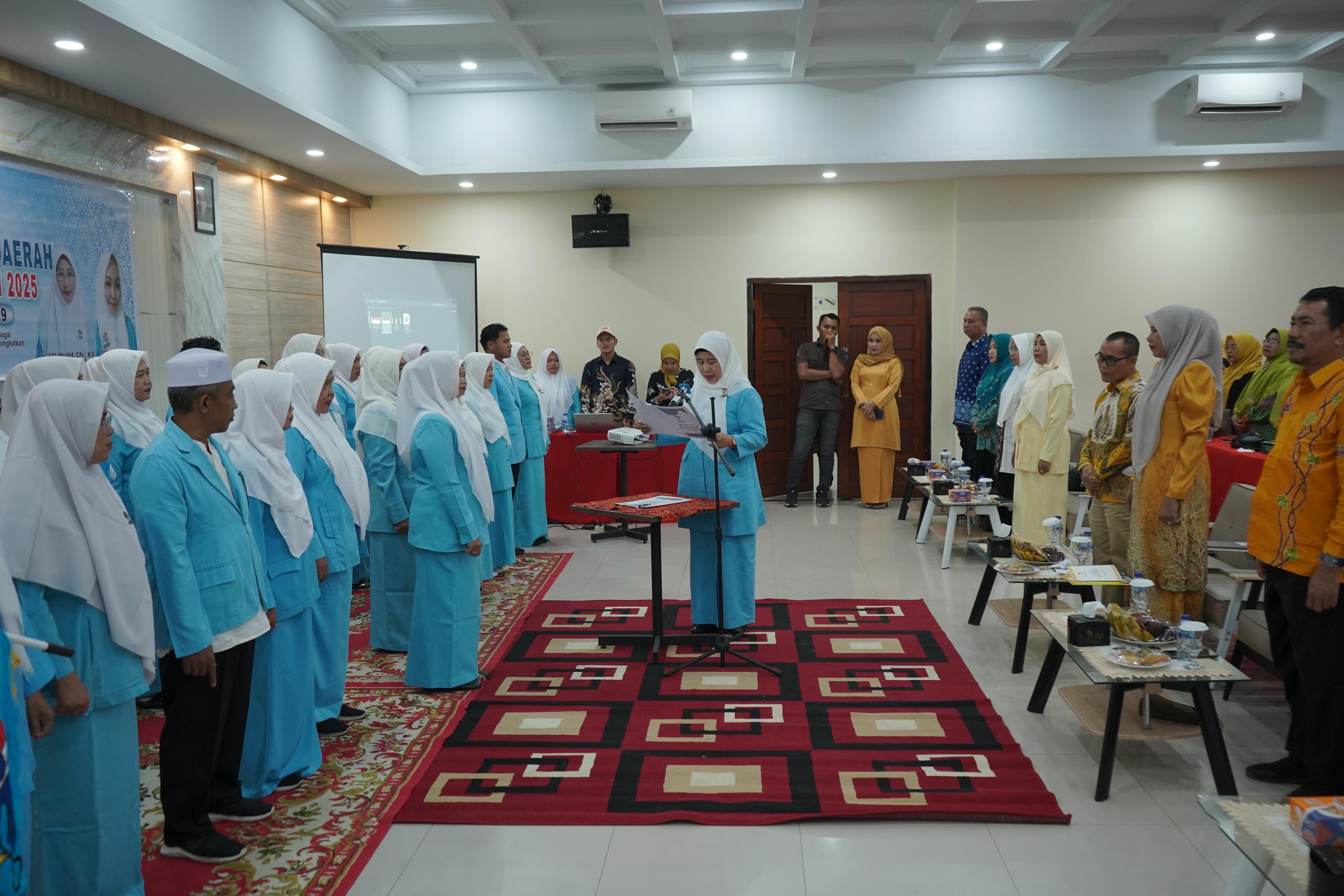 Wabup Inhil Hadiri Pelantikan Pengurus HIMPAUDI Periode 2025-2029