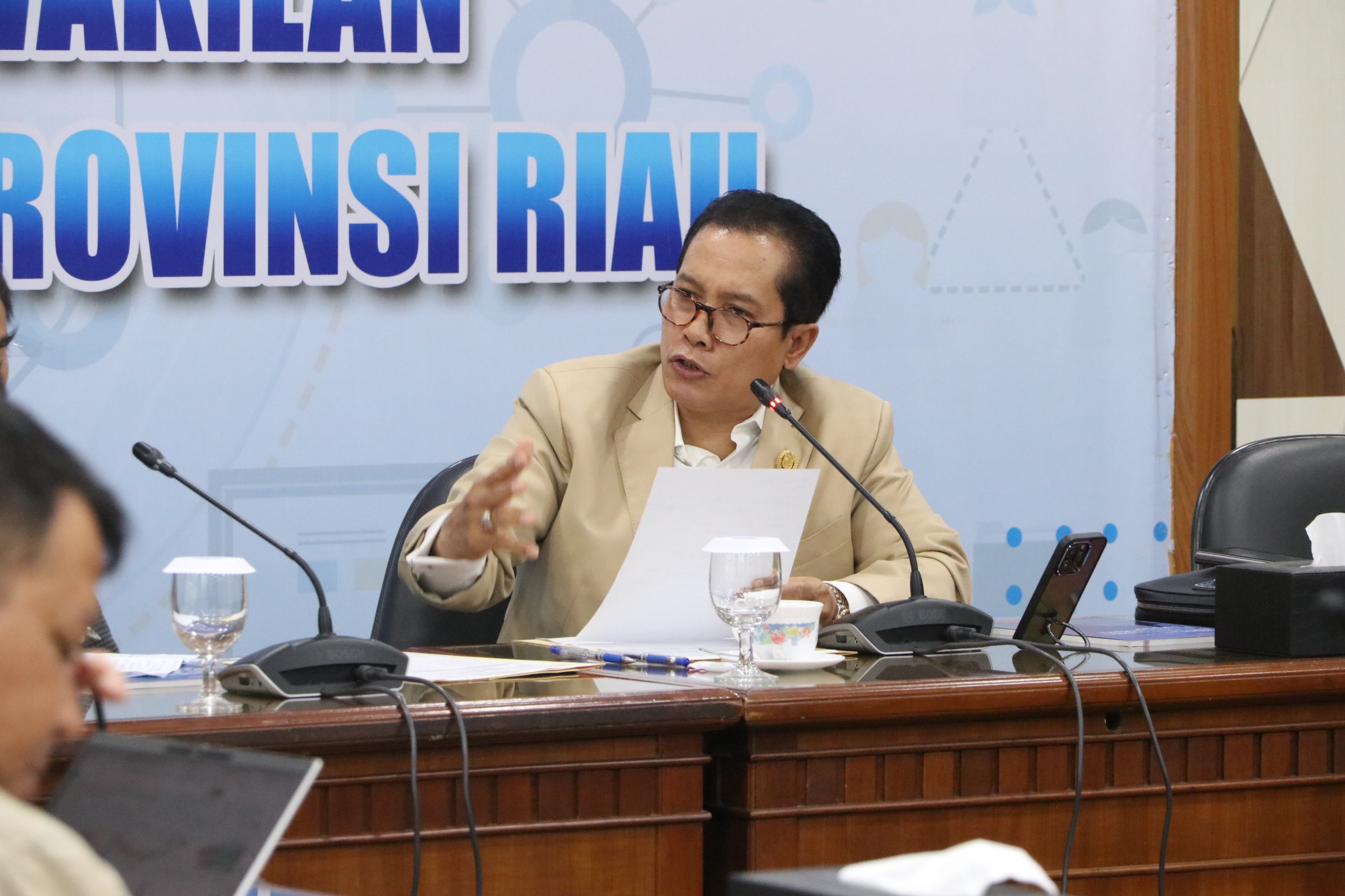 Komisi III DPRD Riau Lakukan Kunjungan Kerja ke BI dan OJK Perwakilan Riau