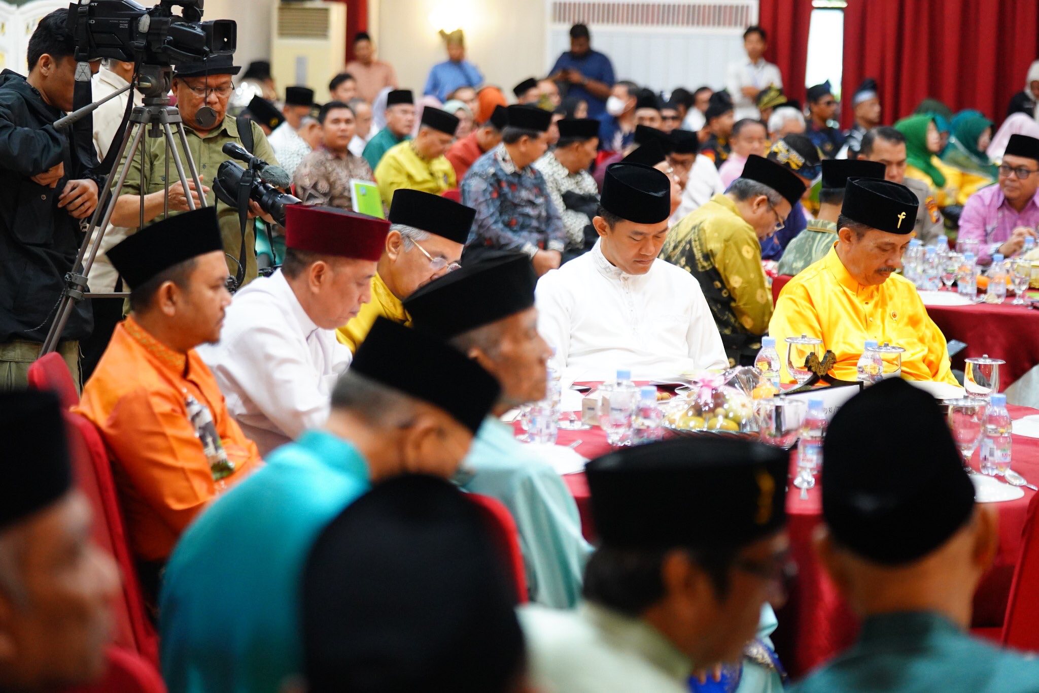 Gubri Abdul Wahid Menghadiri Pengukuhan Pengurus FKPMR Masa Khidmat 2025–2030